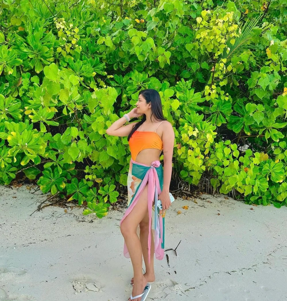 Ombre Flower One piece Swimwear Monokini with Flowered Coverup